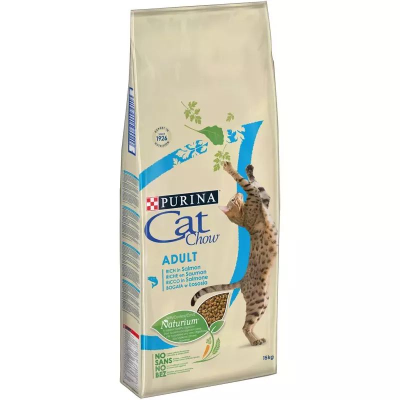 Purina® CAT CHOW® Adult bogată în somon