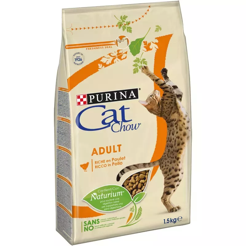 Purina® CAT CHOW® Adult bogată în pui