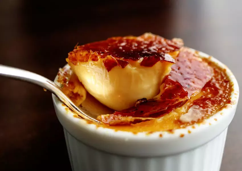 Foto Crème Brûlée cu cafea și caramel