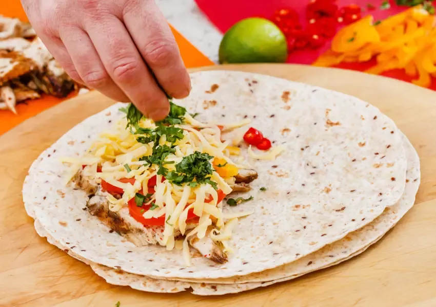 Foto Quesadilla cu pui
